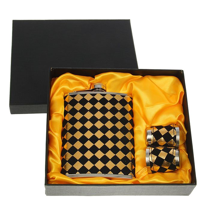 Подарочный набор 3 в 1 "Ромбики", чёрно-золотистый: фляжка 240 мл + 2 рюмки