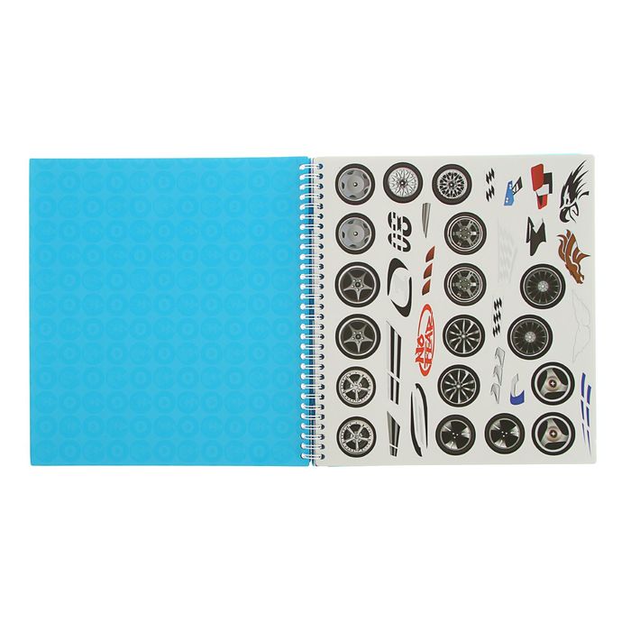 Альбом для творчества "Стритрейсинг" 36 страниц, с наклейками и трафаретами