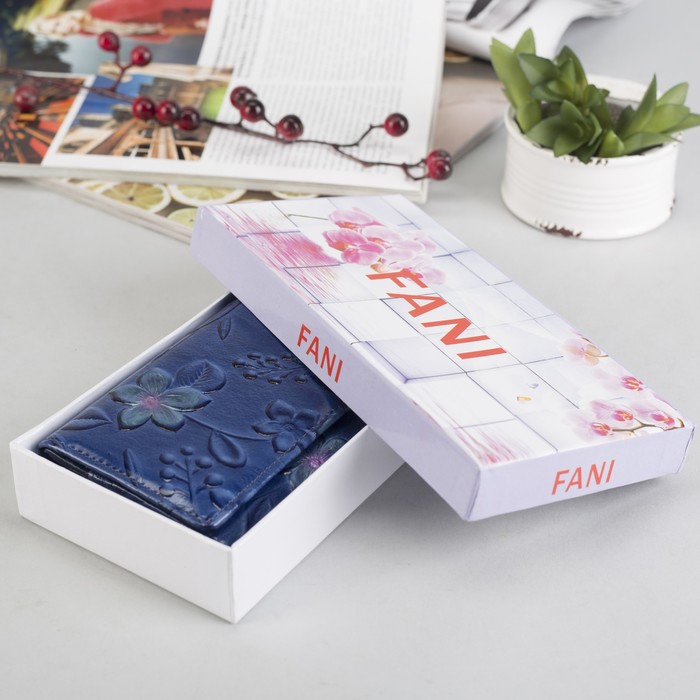 Кошелёк женский на клапане, 3 отдела, отдел для карт, для монет, наружный карман, цвет синий