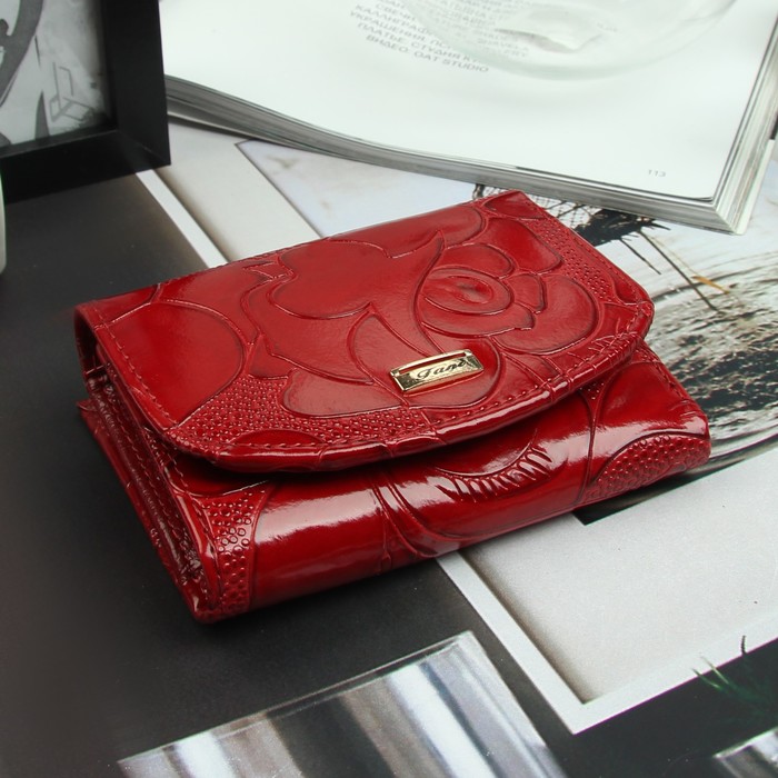 Кошелёк женский на клапане, 3 отдела, отдел для карт, отдел для монет на рамке, цвет красный