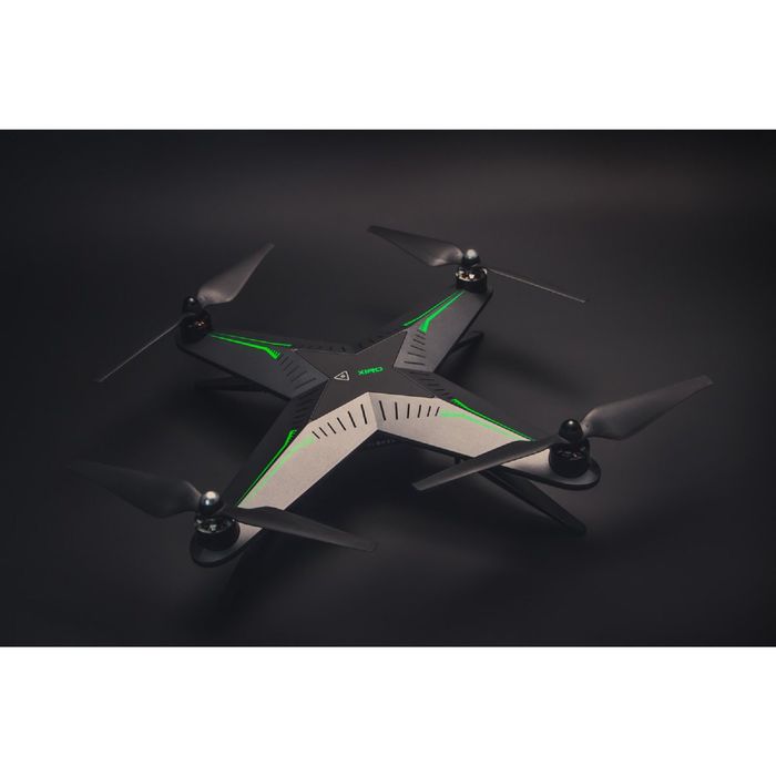 Радиоуправляемый квадрокоптер XIRO XPLORER