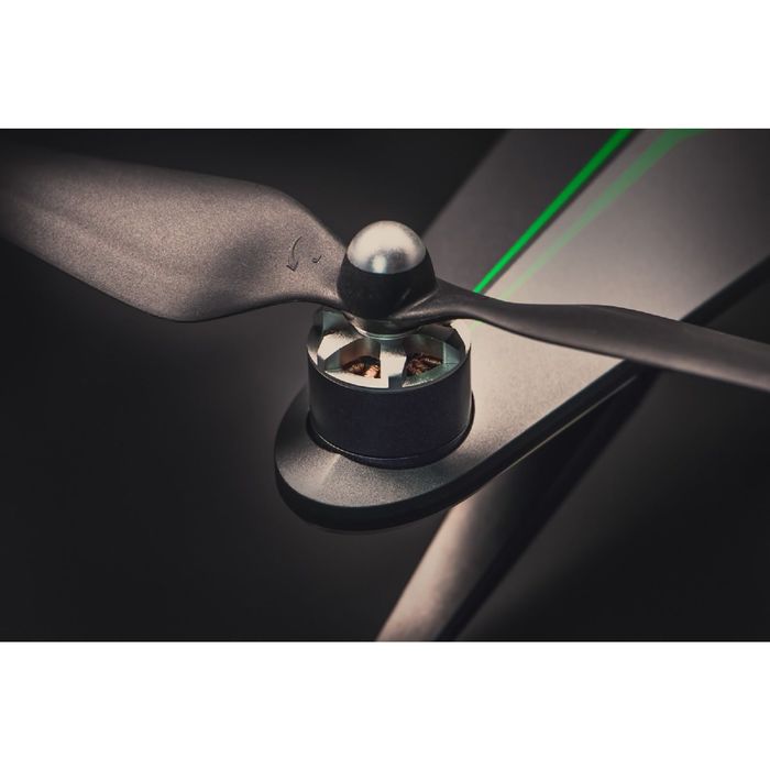 Радиоуправляемый квадрокоптер с камерой XIRO XPLORER V