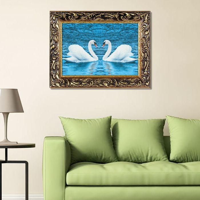 Гобеленовая картина "Белые лебеди" рама микс