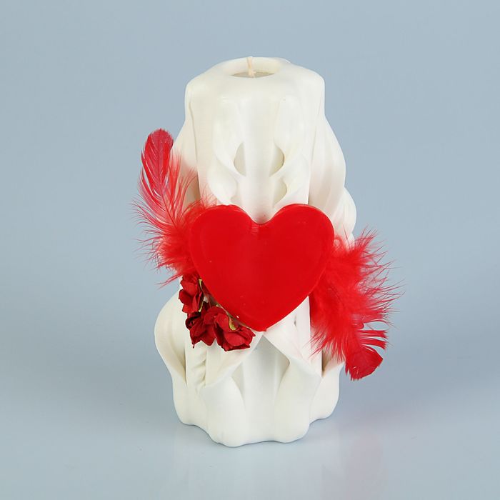 Свеча резная 15-17см "Крылатое сердце" белая