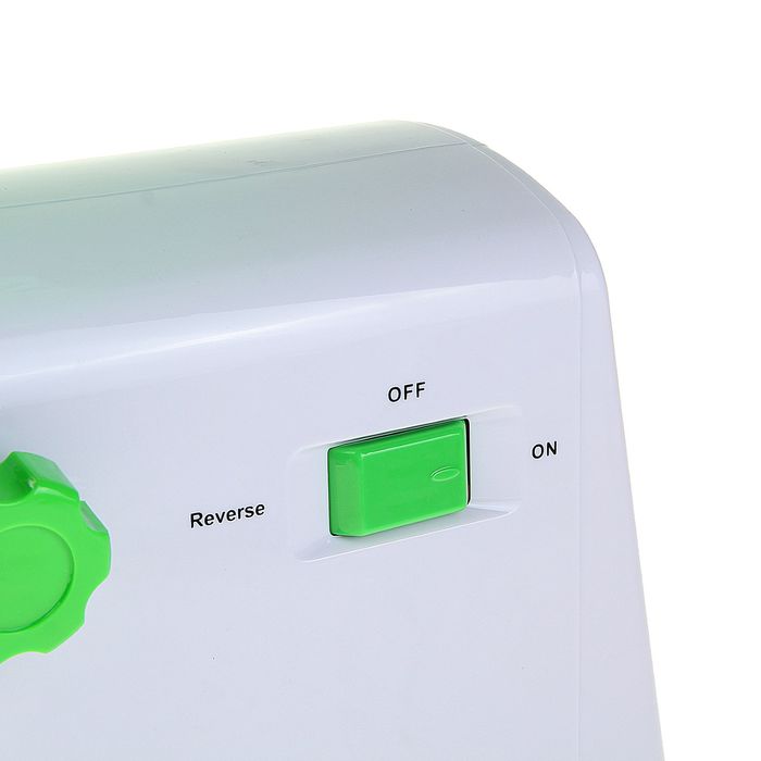 Мясорубка электрическая LIRA LR 0903, 2300 Вт, 220 В