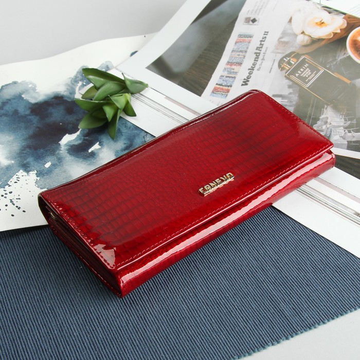 Кошелёк женский на клапане, 3 отдела, отдел для карт, для монет, наружный карман, цвет красный