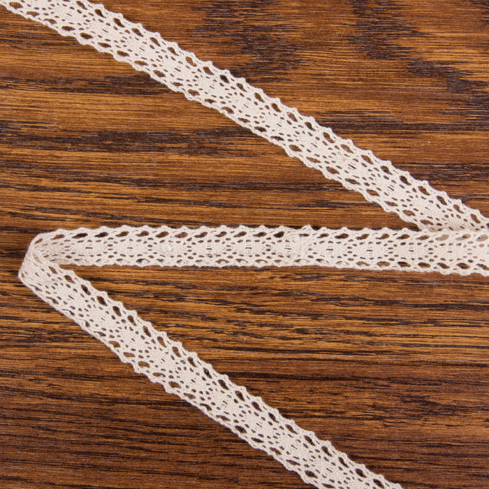Кружево вязаное, ширина 13мм, 15±1м, цвет бежевый