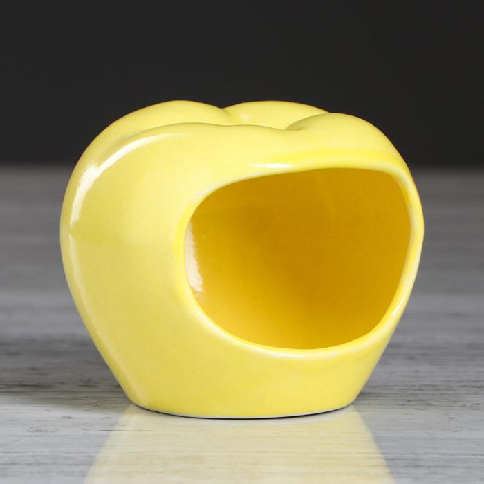 Кормушка для хомячков "Яблоко" цвет желтый