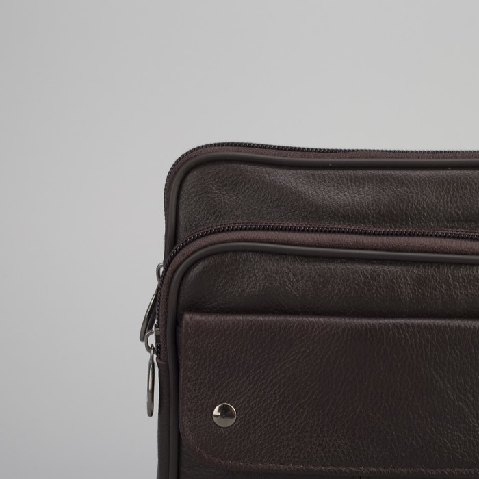 Сумка поясная на молнии, 2 отдела, наружный карман, длинный ремень, цвет коричневый