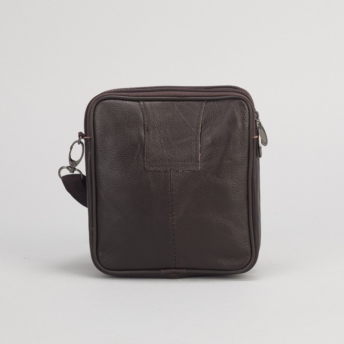 Сумка поясная на молнии, 2 отдела, наружный карман, длинный ремень, цвет коричневый