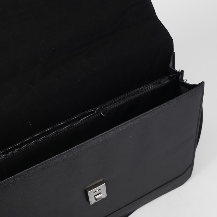 Портфель деловой на клапане, 3 отдела, длинный ремень, цвет чёрный