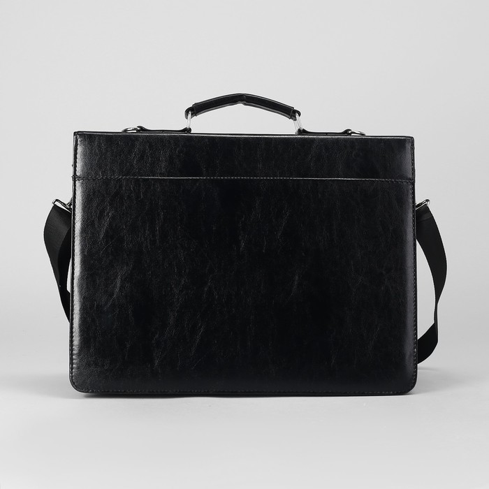 Портфель деловой на клапане, 3 отдела, наружный карман, длинный ремень, цвет чёрный