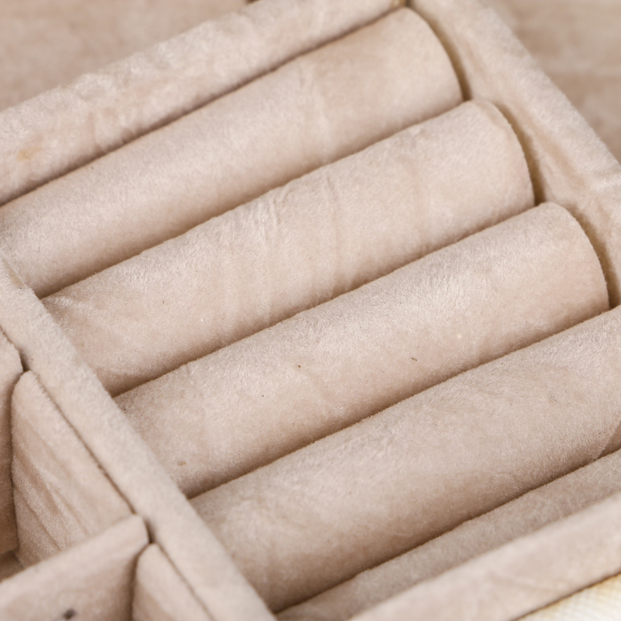 Шкатулка кожзам для украшений "Париж" 5х20х14 см