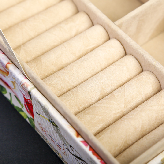 Шкатулка кожзам для украшений "Мост и розовый пион" 8х25х19 см