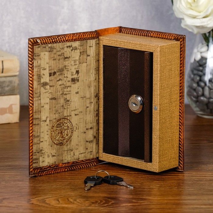 Сейф-книга дерево "Война и мир" 17х11х5 см