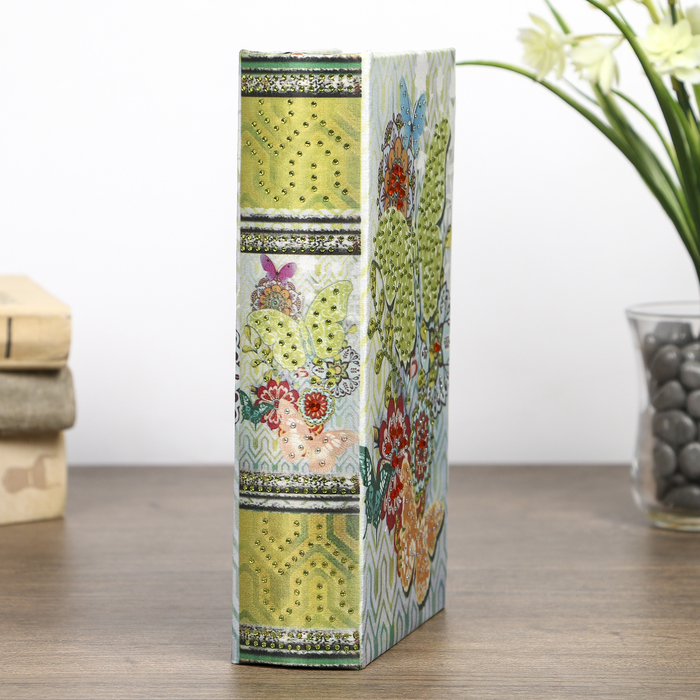 Шкатулка-книга дерево "Красочные бабочки" шёлк, стразы 21х13х5 см