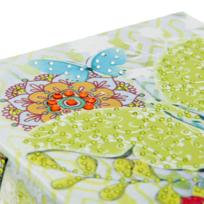 Шкатулка-книга дерево "Красочные бабочки" шёлк, стразы 21х13х5 см