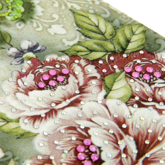 Шкатулка-книга дерево "Нежность" шёлк, стразы 21х13х5 см