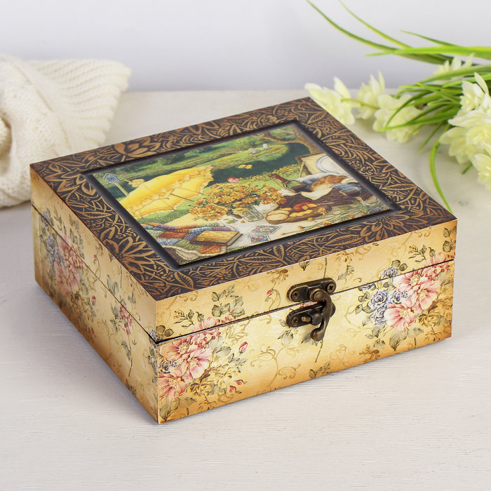 Шкатулка дерево лаковая "Пикник на природе" 17,5х15,8х7,3 см
