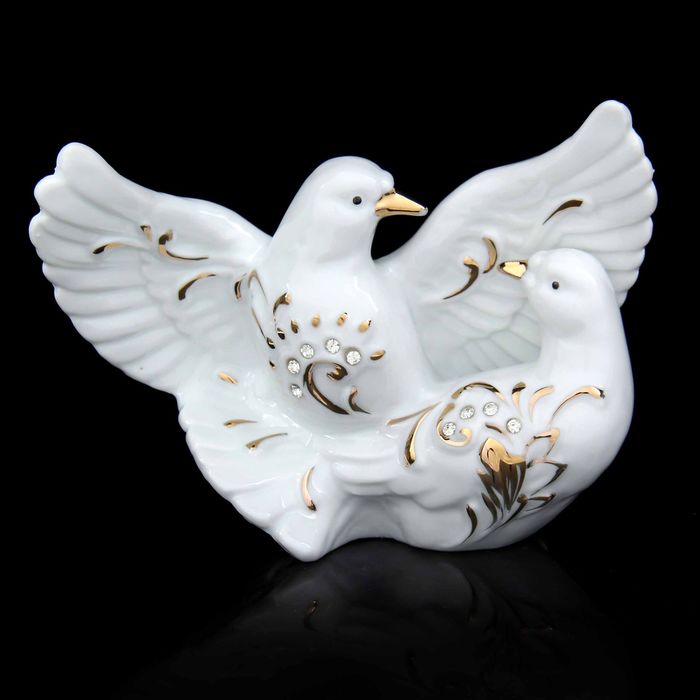 Сувенир под фарфор "Нежность голубей" стразы