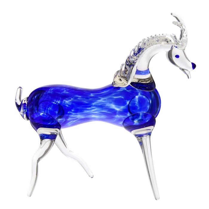 Сувенир стекло в стеклокрошку "Коза синий" 25х25х9,5 см