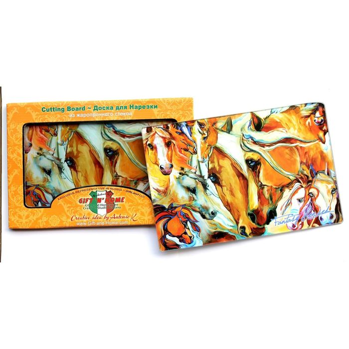 Доска стеклянная 20х30 см "Фантазии о лошадях"