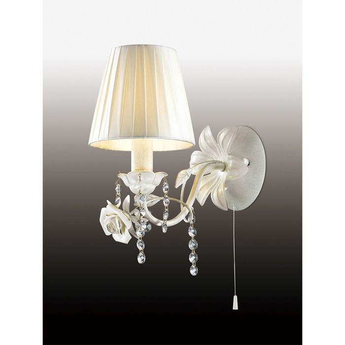 Бра "Пальмира" 1 лампа (E14 60W 220V) бел/абажур ткань/хрусталь/керам.бел.розы