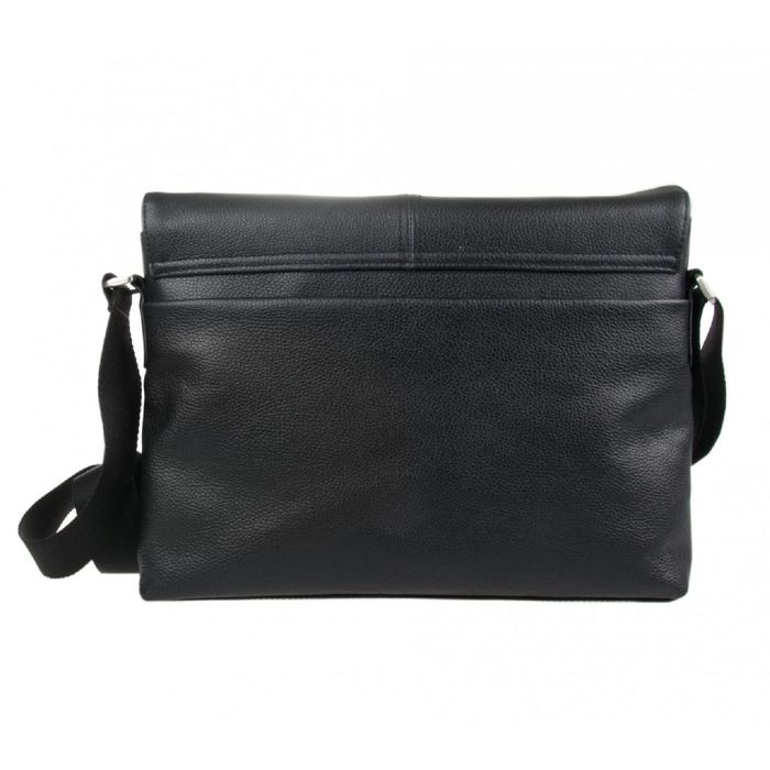 Сумка мужская, 34 × 6 × 27 см, отделение на клапане на магните, 2 кармана, регулировочный ремень, цвет чёрный