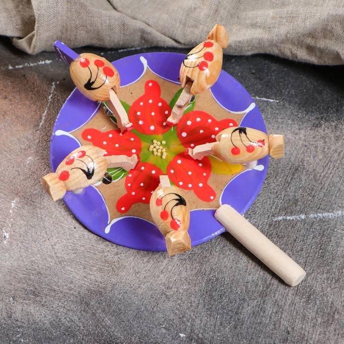 Сувенир деревянный "Курочки"