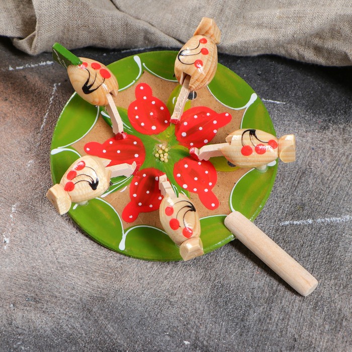 Сувенир деревянный "Курочки"