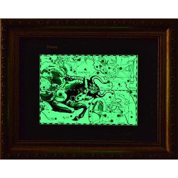 Светящаяся в темноте картина "Телец"