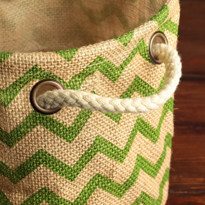 Упаковка для композиций, джут, 24 х 24 х 18 см, зелёные зигзаги