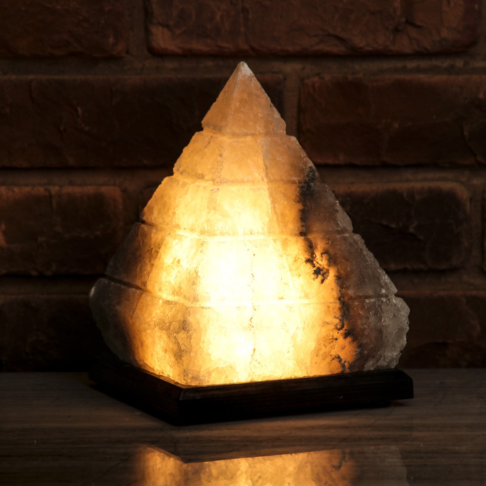 Соляной светильник "Пирамида Египет", цельный кристалл, 4-5 кг