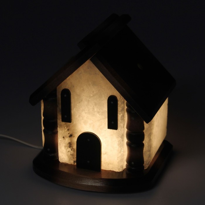 Соляной светильник "Домик", цельный кристалл, 5-6 кг, деревянный декор