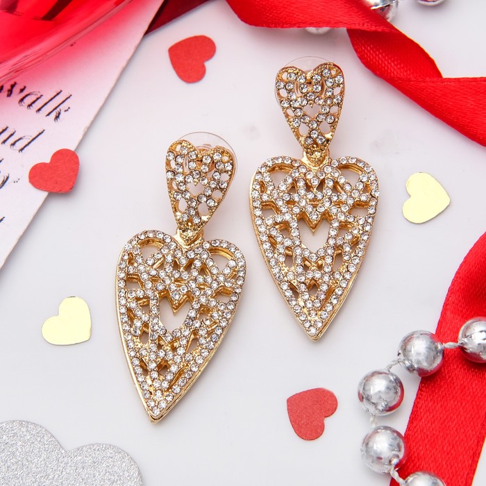 Серьги со стразами "Сердце королевы", цвет белый в золоте