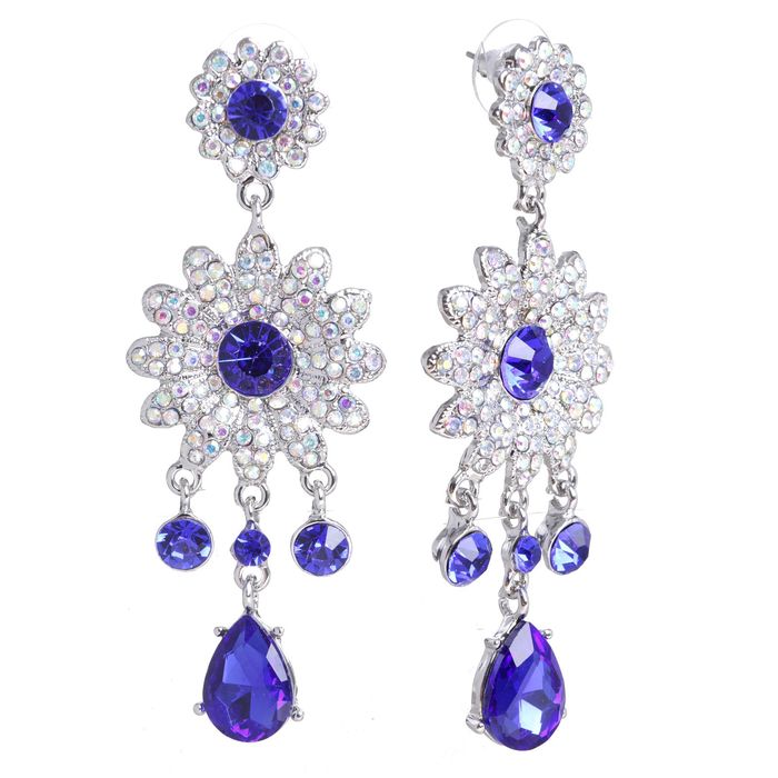 Серьги висячие со стразами "Цветок" ромашка с каплей, цвет ярко-синий в серебре