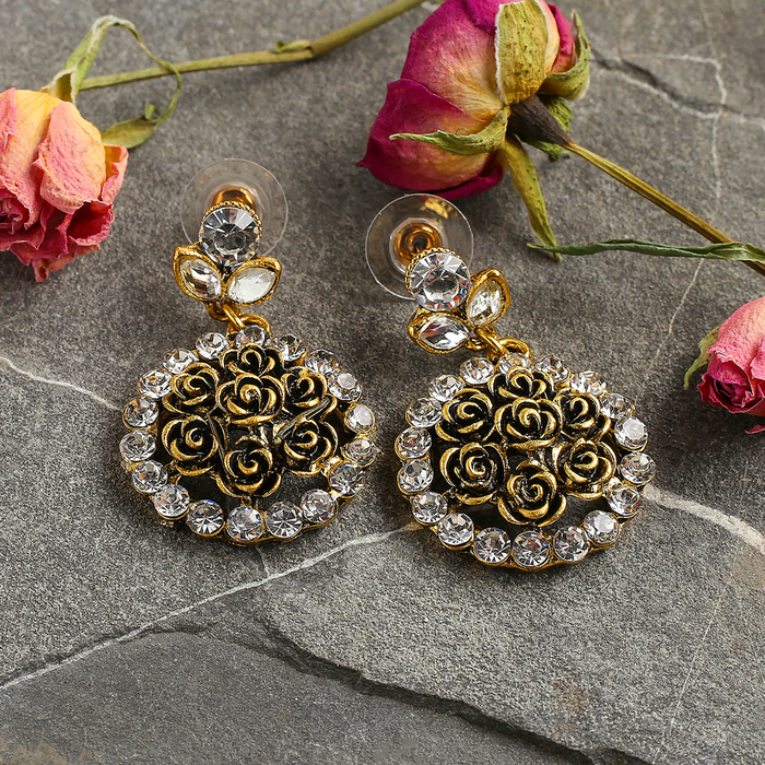 Серьги со стразами "Цветы" букет роз, цвет белый в чернёном золоте