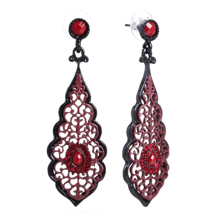 Серьги висячие со стразами "Ажур" капля, цвет красный в чёрном металле