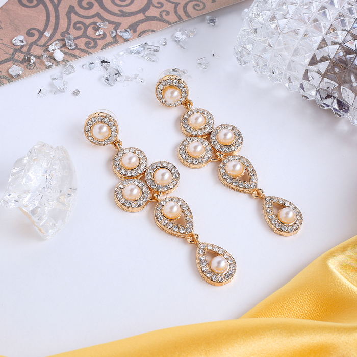 Серьги с жемчугом "Вечернее настроение", цвет бело-бежевый в золоте