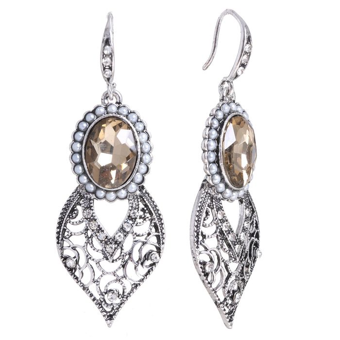 Серьги со стразами "Изыск" ажурный, цвет бело-золотой в чернёном серебре