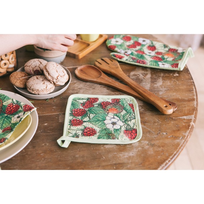 Набор "Доляна" Малина: варежка 18х26 см, прихватка 17х17 см, рогожка 162 г/м2