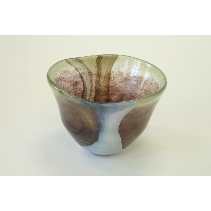 Декоративная гутная ваза "Девица" чаша