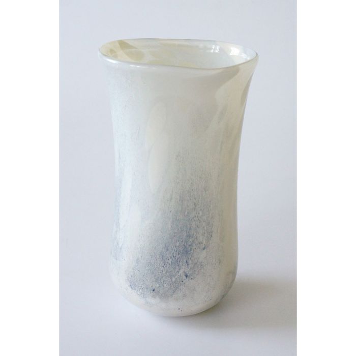 Декоративная гутная ваза "Снежник"