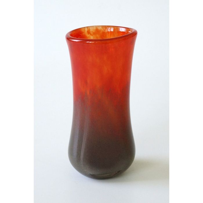 Декоративная гутная ваза "Силяжь"