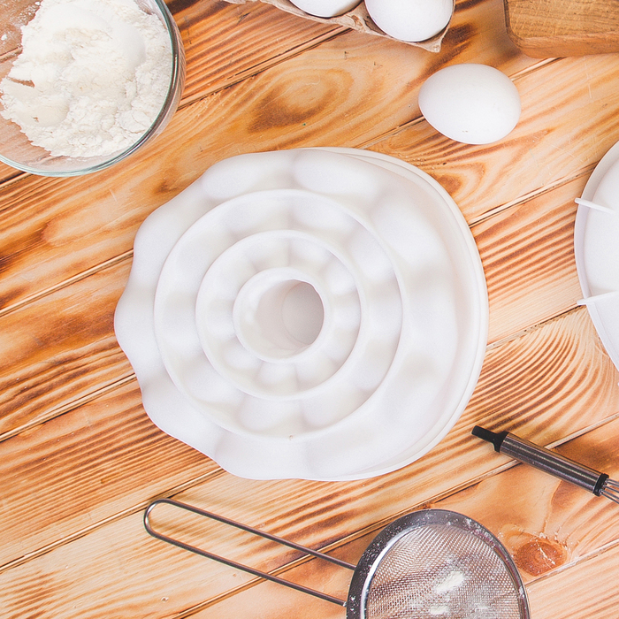 Форма для выпечки и муссовых десертов 21х20,5х5,5 см "Воланы", цвет белый