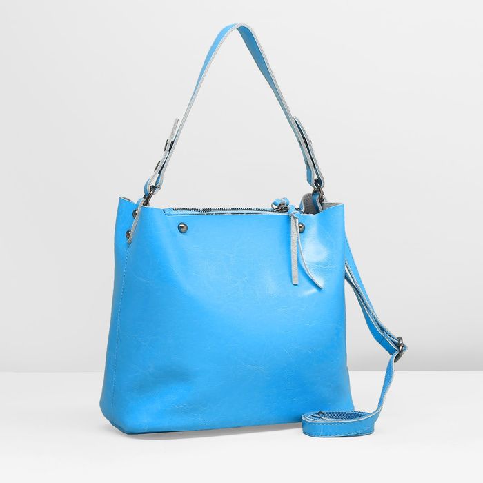 Сумка женская на магните, 1 отдел, 2 наружных кармана, длинный ремень, цвет голубой