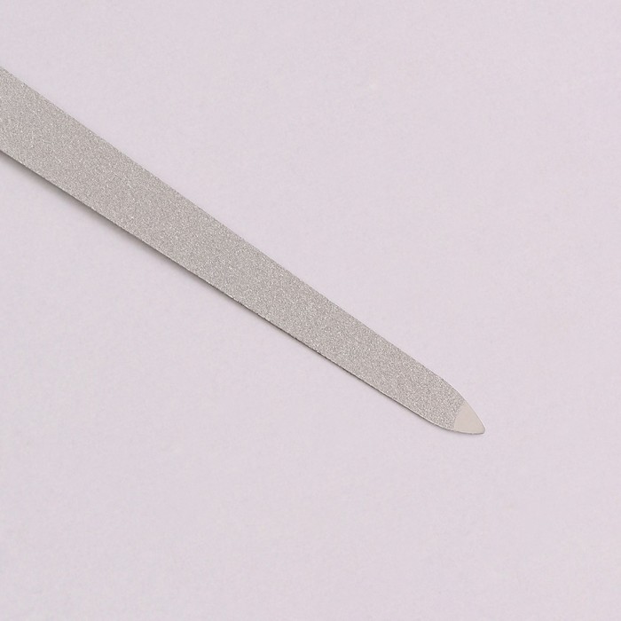 Пилка-триммер металлическая для ногтей, 19 см, с защитным колпачком, цвет чёрный