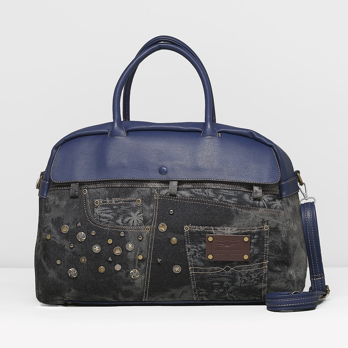 Сумка дорожная, отдел на молнии, наружный карман, длинный ремень, цвет чёрный/синий