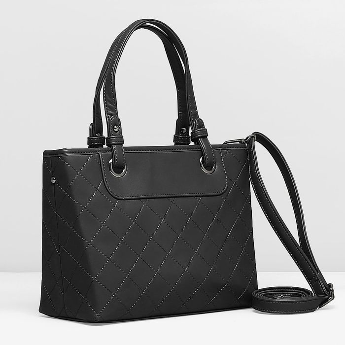 Сумка женская, 1 отдел с перегородкой, наружный карман, длинный ремень, цвет чёрный