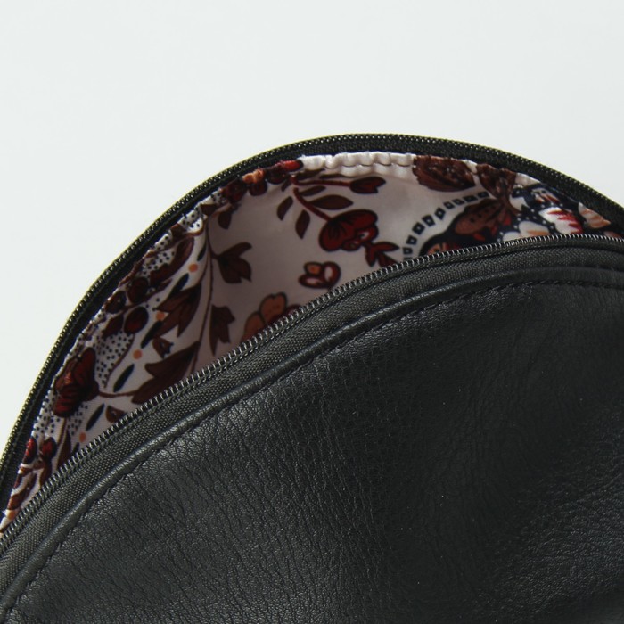 Косметичка простая на молнии, 1 отдел, цвет чёрный